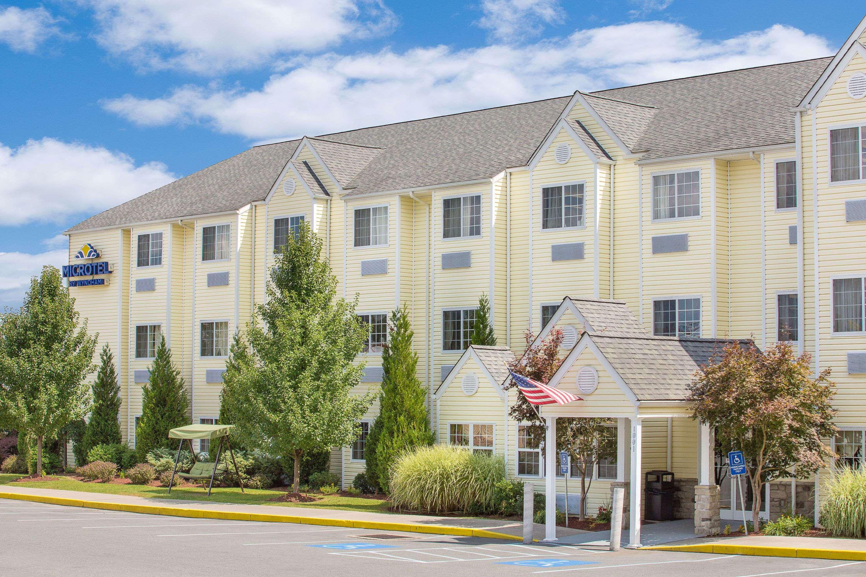 Microtel Inn & Suites Beckley East Extérieur photo