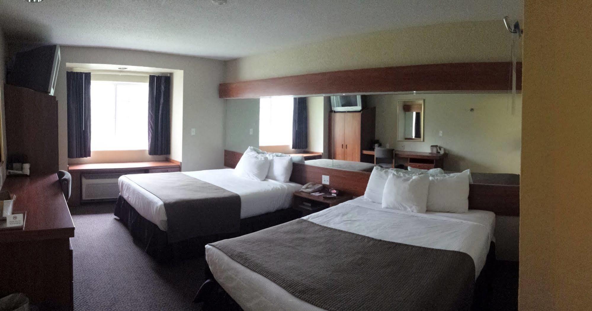 Microtel Inn & Suites Beckley East Extérieur photo